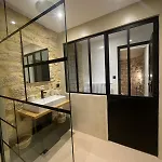Chateau Les Boissieres Aux Portes D'uzes 26 Couchages Piscine Sauna En Bord De Riviere Cadre Exceptionnel Vila *