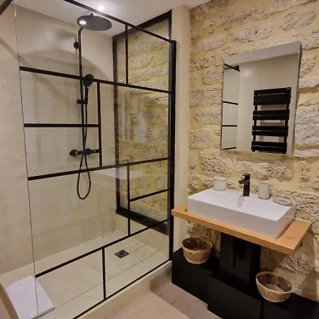 Βίλα Chateau Les Boissieres Aux Portes D'uzes 26 Couchages Piscine Sauna En Bord De Riviere Cadre Exceptionnel *