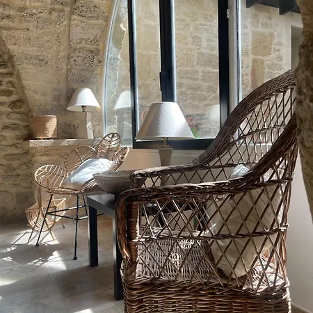 Chateau Les Boissieres Aux Portes D'uzes 26 Couchages Piscine Sauna En Bord De Riviere Cadre Exceptionnel Villa *