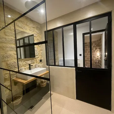 Chateau Les Boissieres Aux Portes D'uzes 26 Couchages Piscine Sauna En Bord De Riviere Cadre Exceptionnel Βίλα *