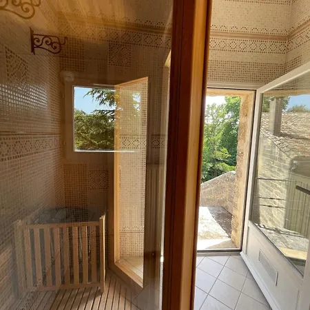 Chateau Les Boissieres Aux Portes D'uzes 26 Couchages Piscine Sauna En Bord De Riviere Cadre Exceptionnel