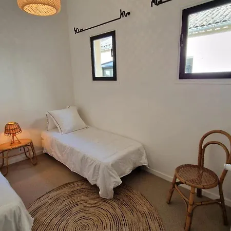 Chateau Les Boissieres Aux Portes D'uzes 26 Couchages Piscine Sauna En Bord De Riviere Cadre Exceptionnel