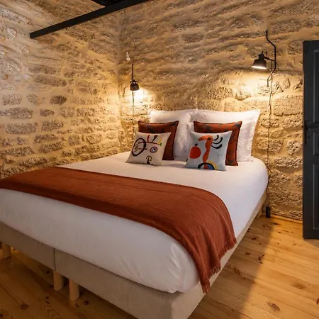 Villa Chateau Les Boissieres Aux Portes D'uzes 26 Couchages Piscine Sauna En Bord De Riviere Cadre Exceptionnel *