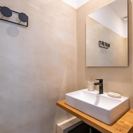 Chateau Les Boissieres Aux Portes D'uzes 26 Couchages Piscine Sauna En Bord De Riviere Cadre Exceptionnel Βίλα