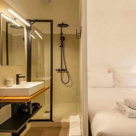 Βίλα Chateau Les Boissieres Aux Portes D'uzes 26 Couchages Piscine Sauna En Bord De Riviere Cadre Exceptionnel