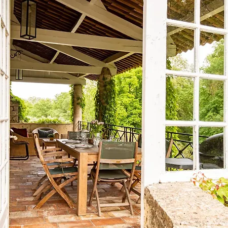 Βίλα Chateau Les Boissieres Aux Portes D'uzes 26 Couchages Piscine Sauna En Bord De Riviere Cadre Exceptionnel