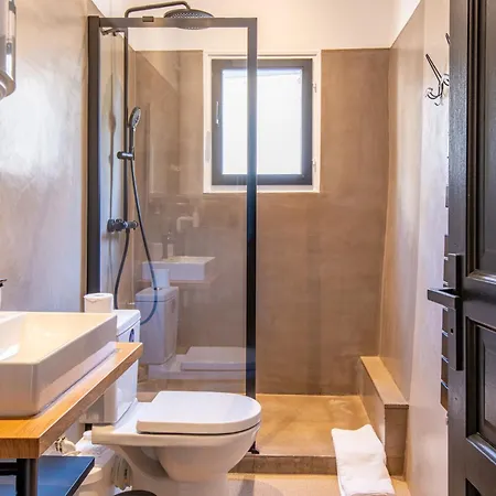 Βίλα Chateau Les Boissieres Aux Portes D'uzes 26 Couchages Piscine Sauna En Bord De Riviere Cadre Exceptionnel