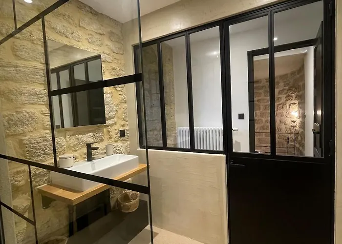 Chateau Les Boissieres Aux Portes D'uzes 26 Couchages Piscine Sauna En Bord De Riviere Cadre Exceptionnel Willa *