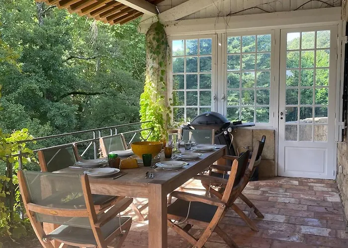 Chateau Les Boissieres Aux Portes D'uzes 26 Couchages Piscine Sauna En Bord De Riviere Cadre Exceptionnel * Sagriès